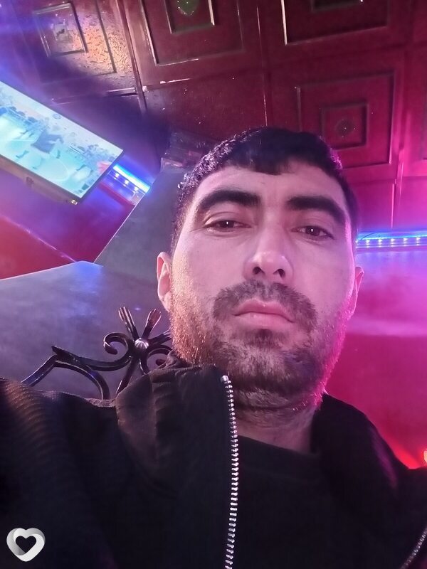 Асрор, 29, Черногорске — анкета №2442847