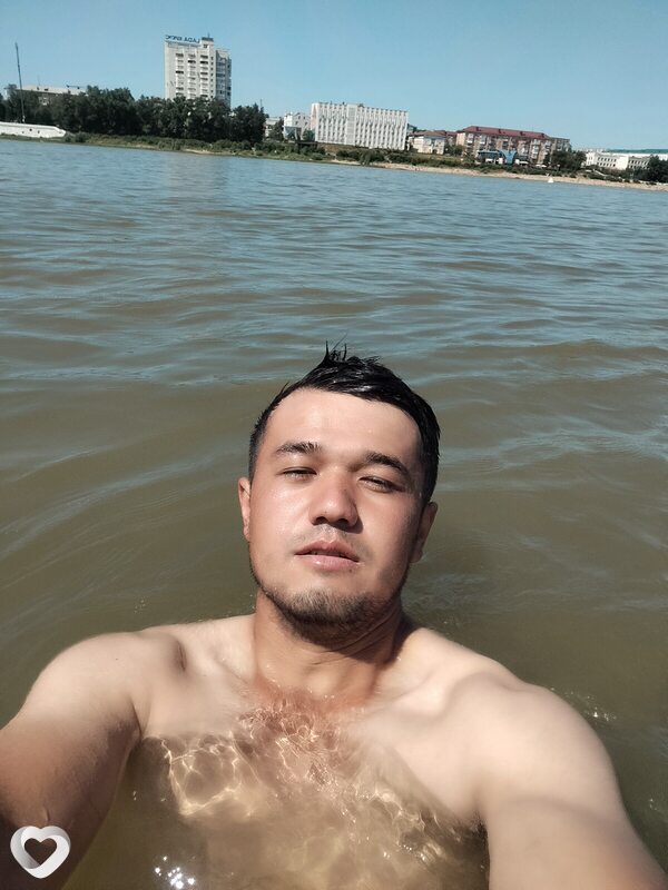 Икромжон, 24, Омске — анкета №2442751