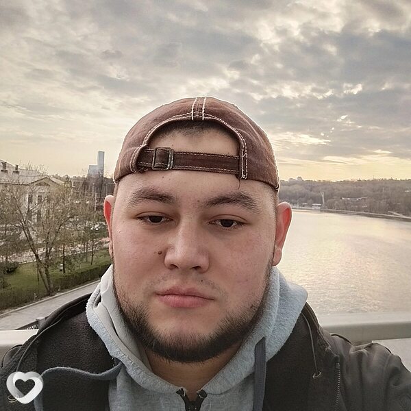 Азат, 25, Москве — анкета №2443047