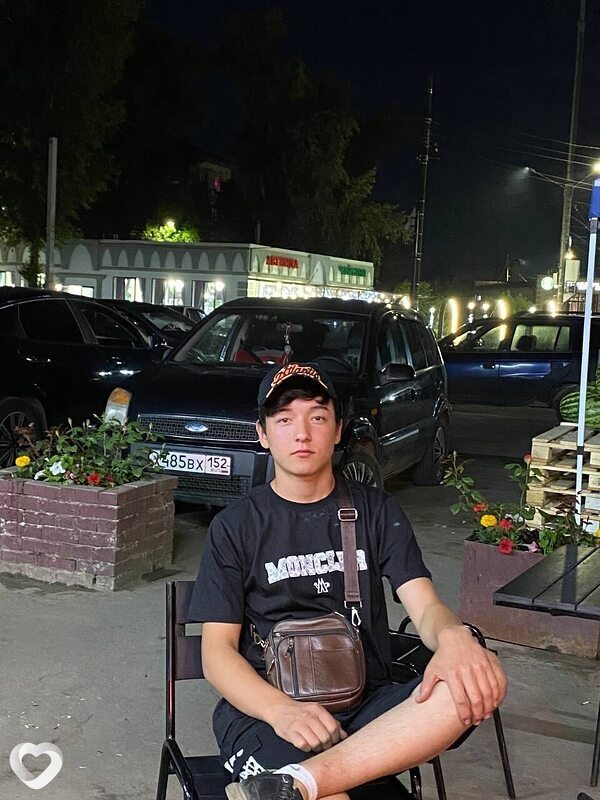 Алек, 19, Нижнем Новгороде — анкета №2443781