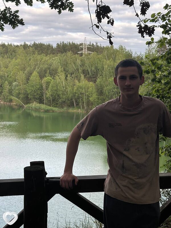 Дима, 20, Гродно — анкета №2443479