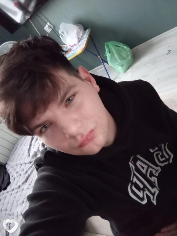 Павел, 23, Пензе — анкета №2443500