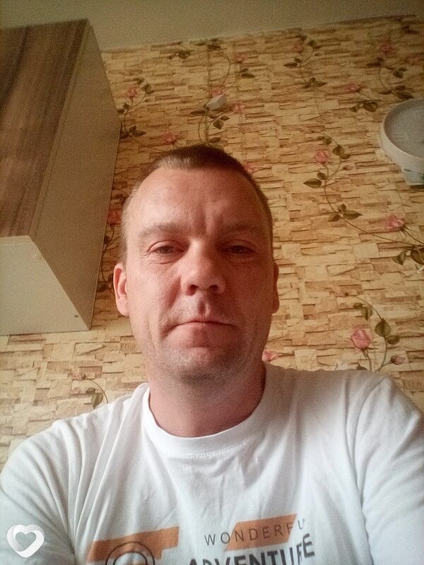 Сергей, 41, Карпинске — анкета №2444274