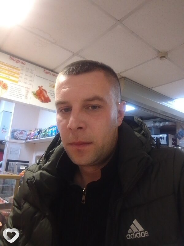 Иван, 27, Барнауле — анкета №2444112