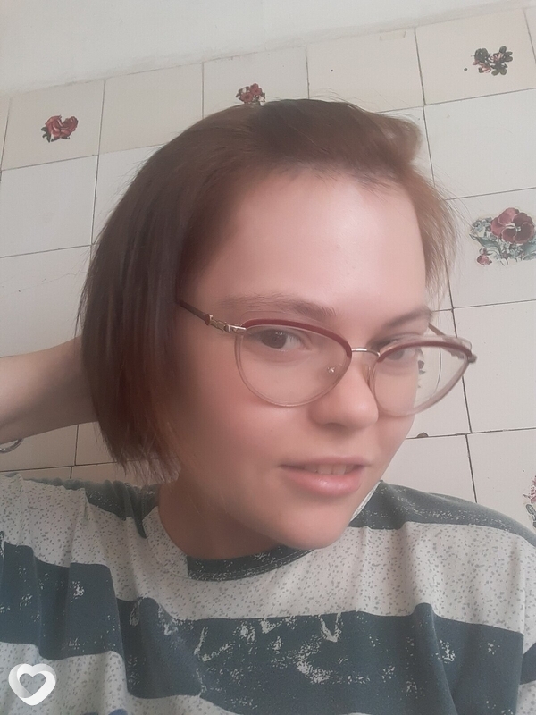 Алёна, 33, Шелехове — анкета №2445151