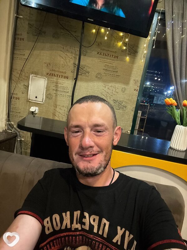 Аександр, 29, Луганске — анкета №2445228