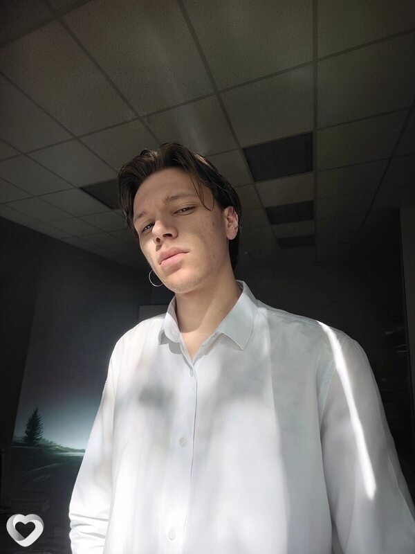 Кирилл, 21, Казани — анкета №2445690