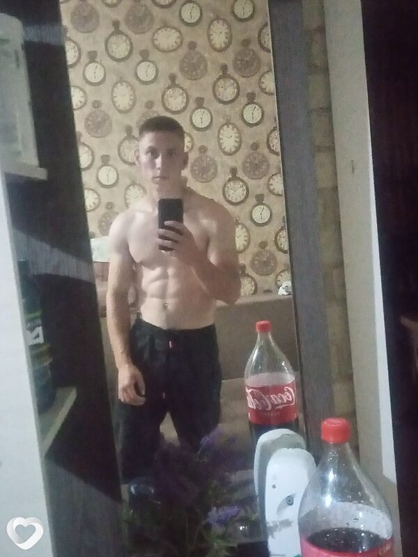 Артём, 21, Караганде — анкета №2445503