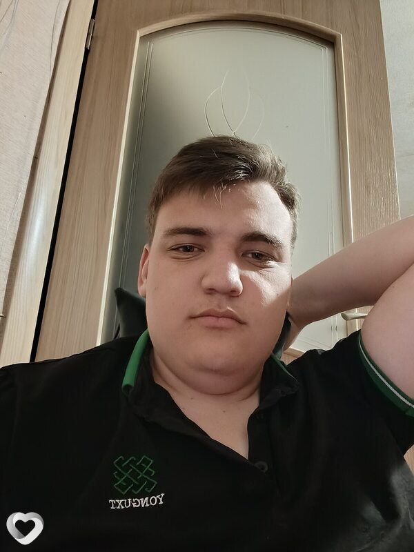 Александр, 19, Мелитополе — анкета №2445509