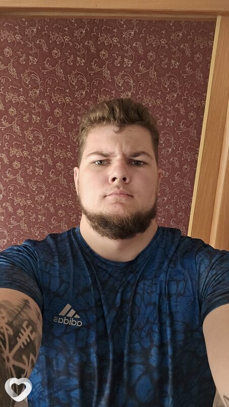 Владимир, 23, Барнауле — анкета №2446222