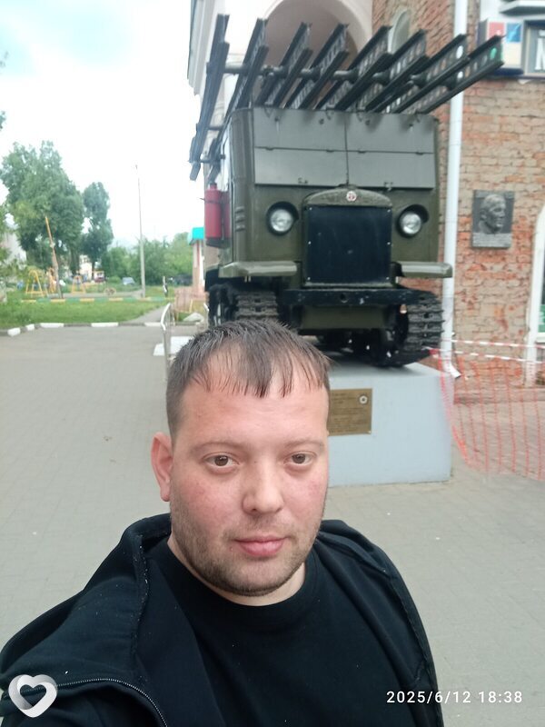 Илья, 37, Новомосковске — анкета №2446300
