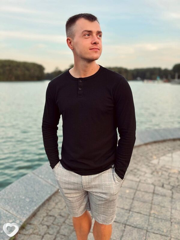 Кирилл, 31, Минске — анкета №2446627