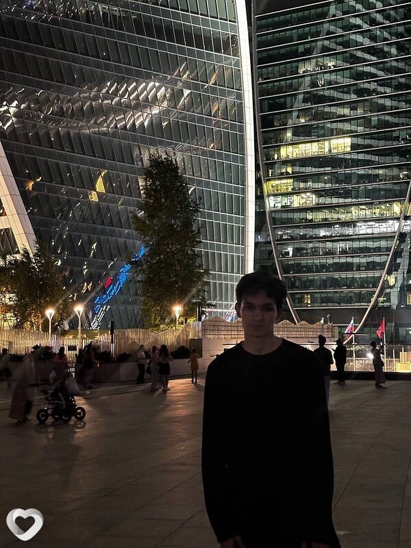 Денис, 22, Ессентуках — анкета №2446633