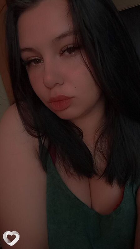 Надя, 21, Брянске — анкета №2447663