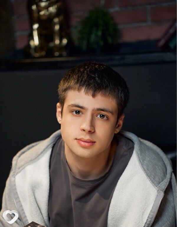 Максим, 21, Воронеже — анкета №2446869