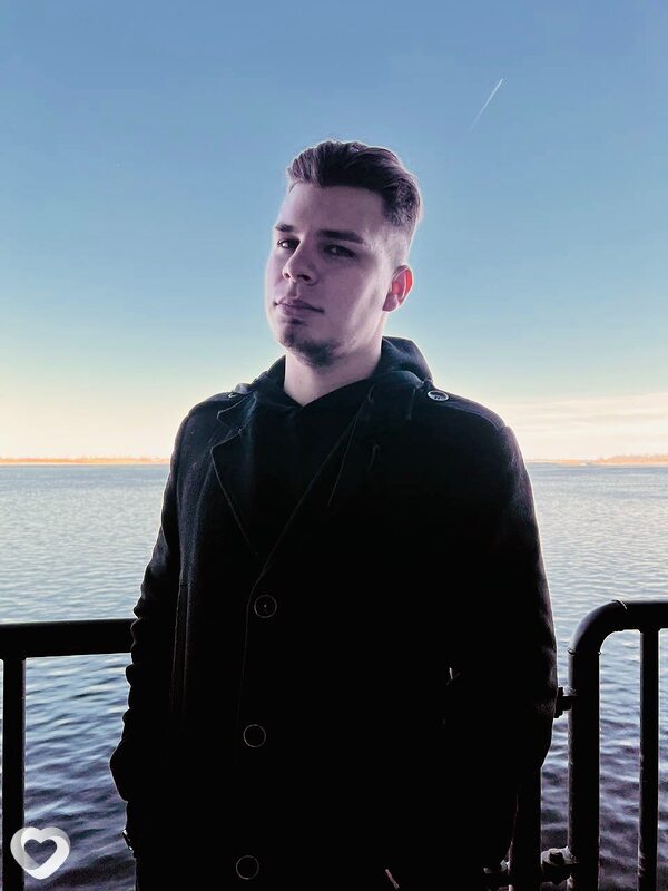 Алекс, 22, Волгограде — анкета №2447023