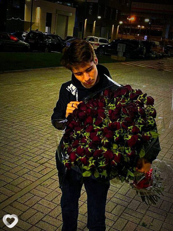 Иван, 20, Москве — анкета №2447459