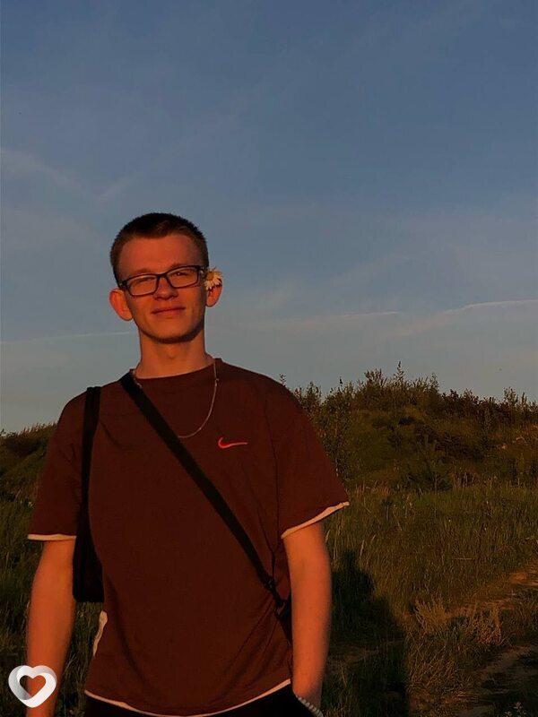 Виталий, 20, Екатеринбурге — анкета №2447823