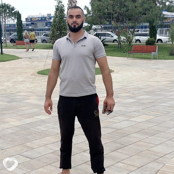 Бехруз Азимов, 33, Адлер — анкета №2447221