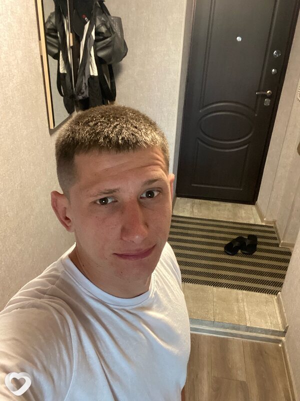 Юрий, 27, Уссурийске — анкета №2447807