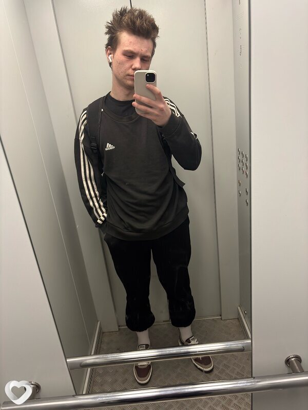 Никита, 22, Санкт-Петербурге — анкета №2447847