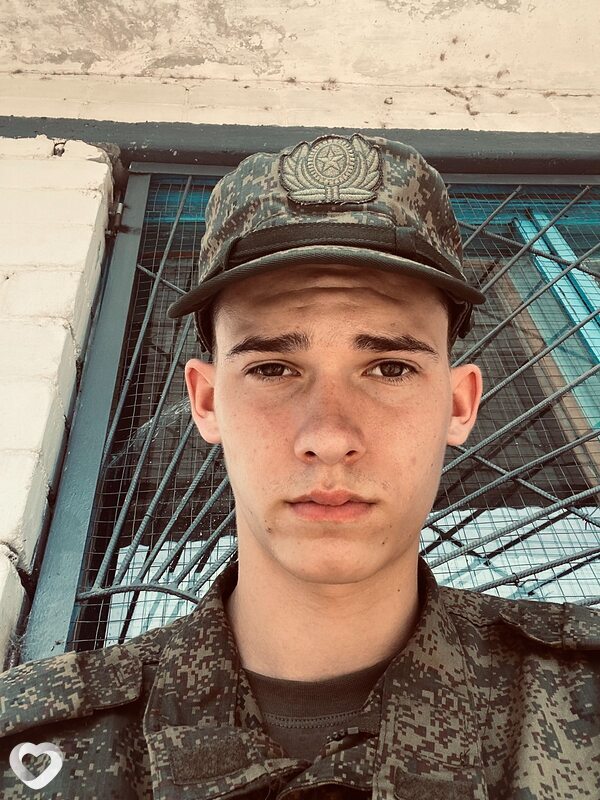 Женька, 19, Уссурийске — анкета №2448272