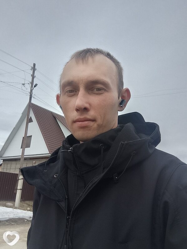 Денис, 29, Бийске — анкета №2448275