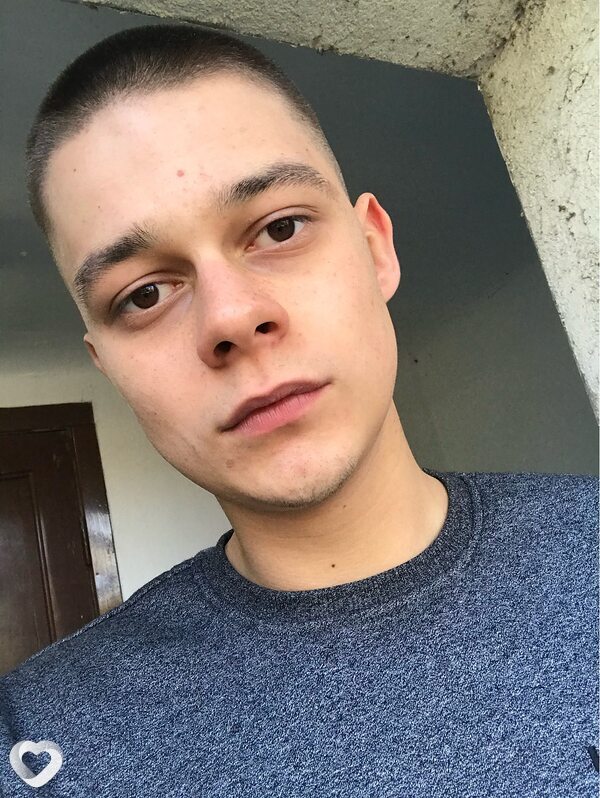 Максим, 24, Таганроге — анкета №2448233