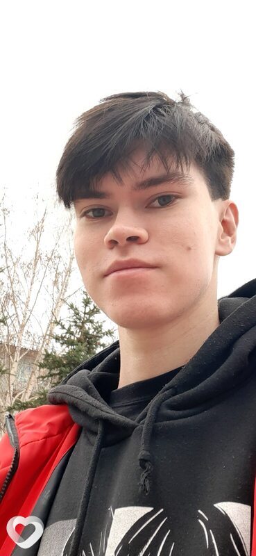 Денис, 24, Омске — анкета №2448189