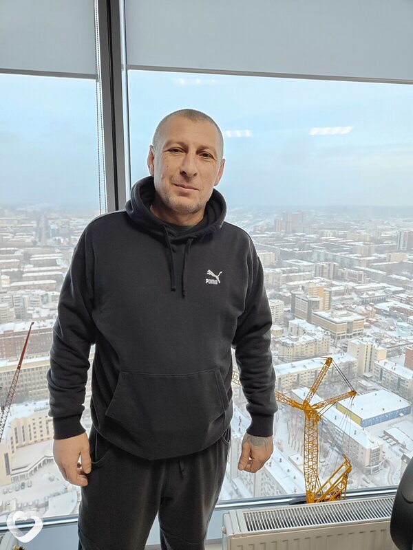 Олег, 44, Омске — анкета №2448755
