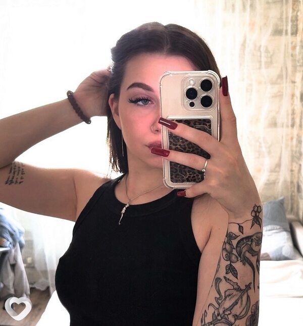 Анна, 21, Орёл — анкета №2448774