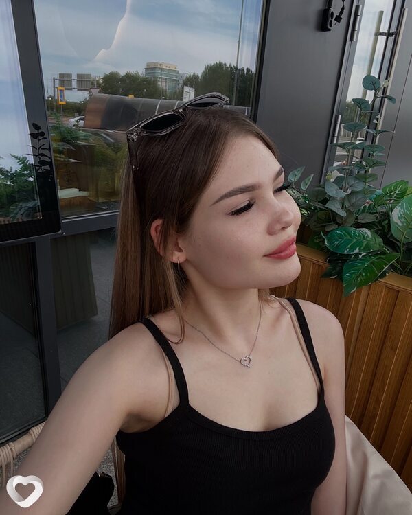 Яна, 19, Астане — анкета №2449037