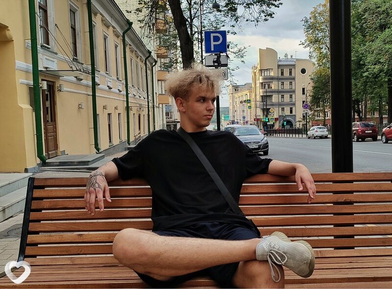 Алексей, 22, Соликамске — анкета №2449436