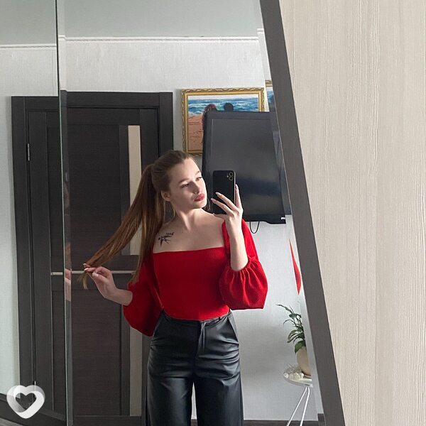 Виктория, 20, Новосибирске — анкета №2449687