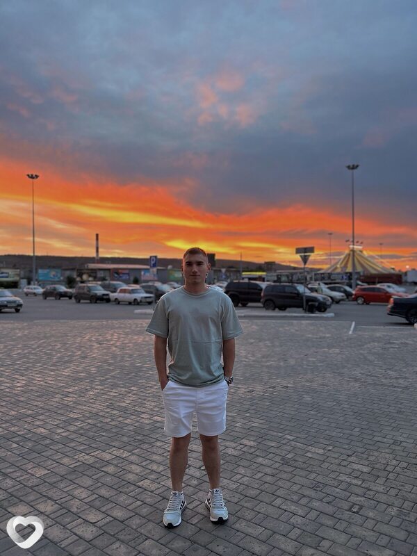 Александр, 24, Прокопьевске — анкета №2449866