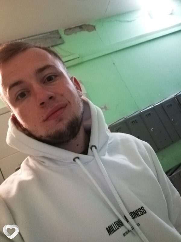 Алескандр, 29, Столине — анкета №2450173