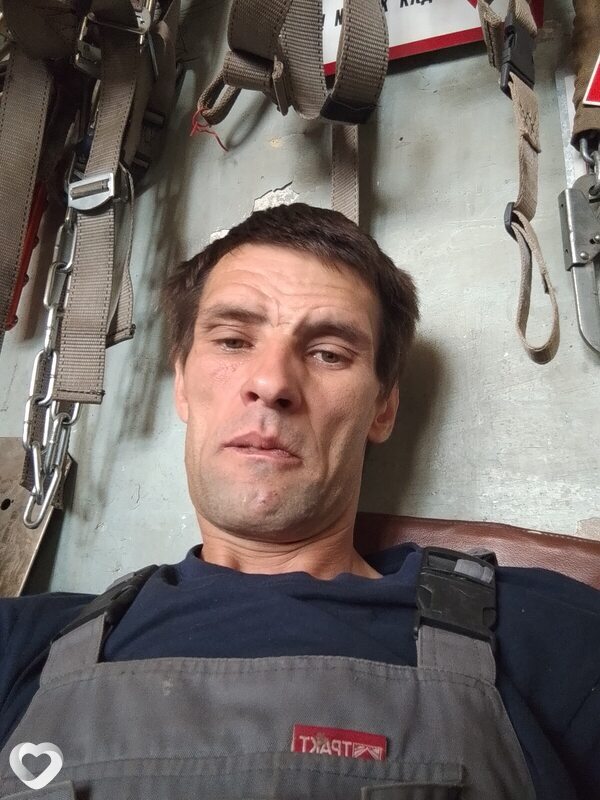 Володя, 40, Новокуйбышевске — анкета №2450547