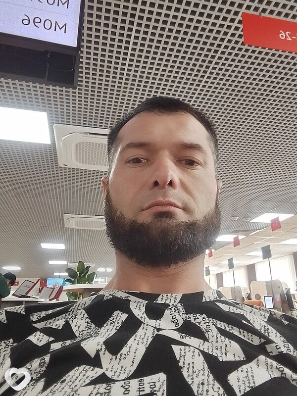 Дима, 27, Москве — анкета №2450320
