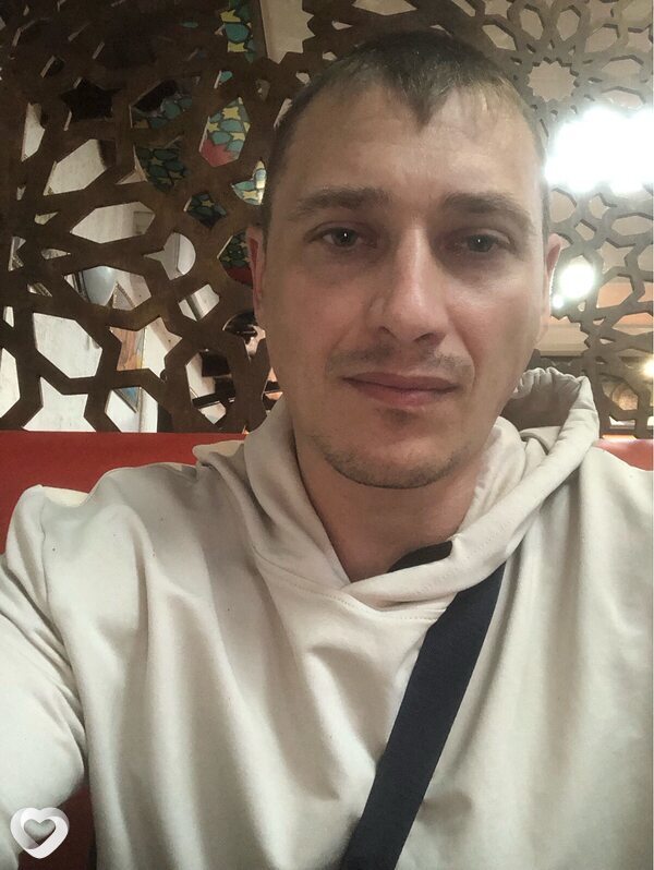 Игорь, 27, Белове — анкета №2450476