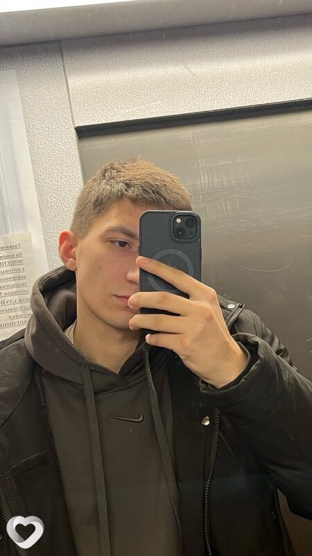 Михаил, 25, Луге — анкета №2450504