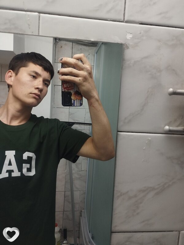 Озодбек, 21, Апатитах — анкета №2450629