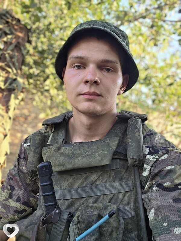 Михаил, 22, Таганроге — анкета №2452082