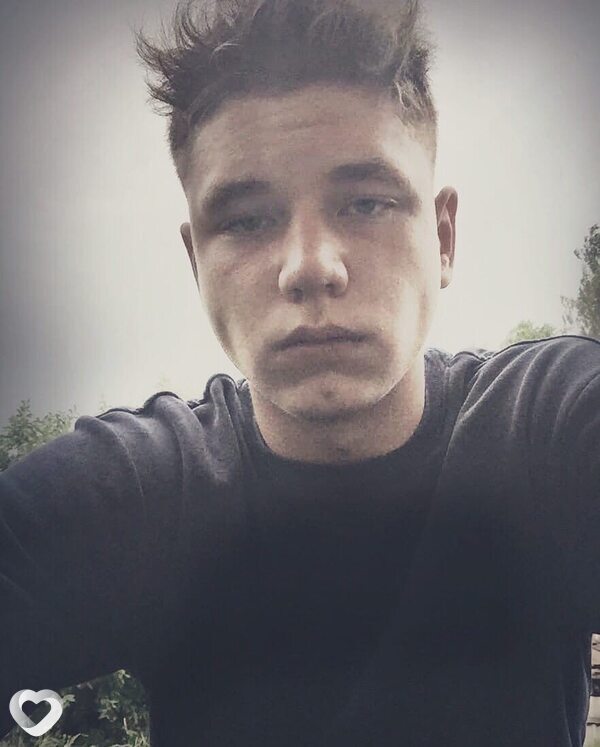 Кирилл, 21, Брянске — анкета №2451439