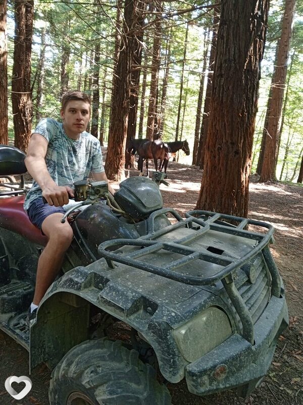 Андрей, 21, Ростове-на-Дону — анкета №2451649