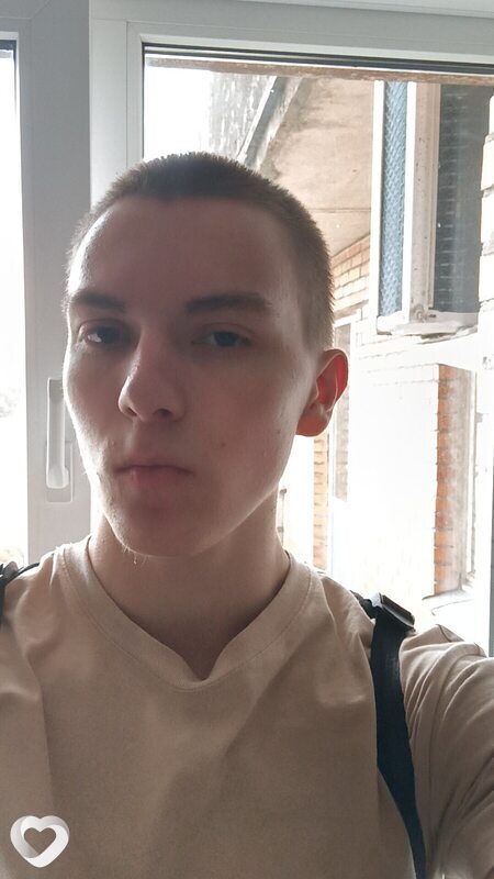Артемий, 19, Пскове — анкета №2452190