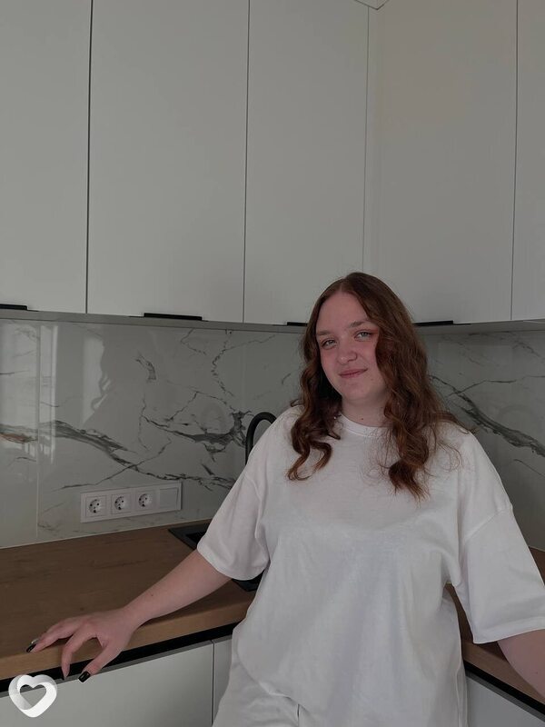 Ульяна, 21, Гродно — анкета №2452495