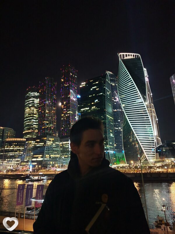 Амид, Москва