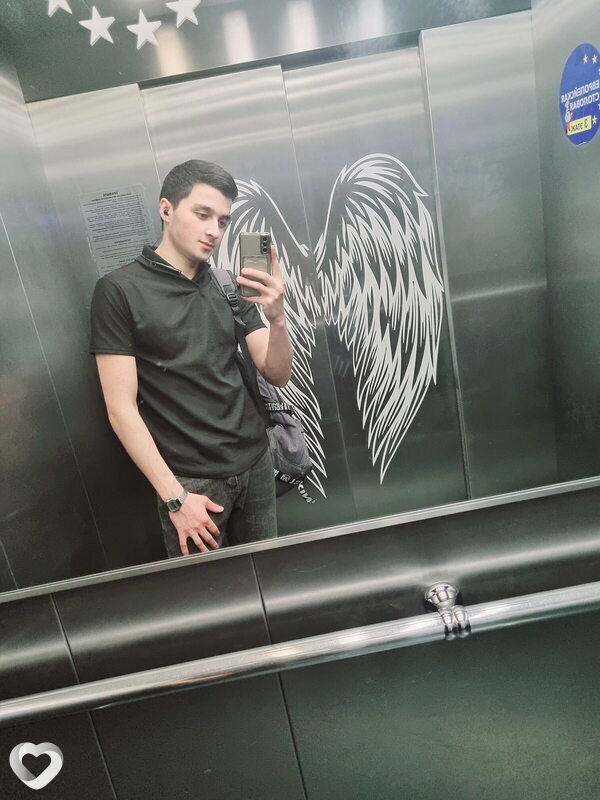 Алексей, 22, Кирове — анкета №2452620