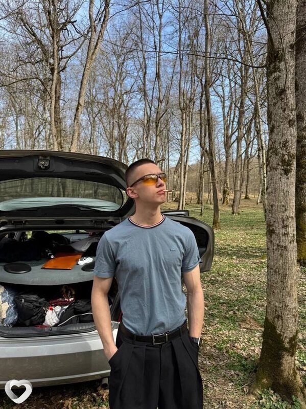 Кирилл, 20, Краснодаре — анкета №2453061