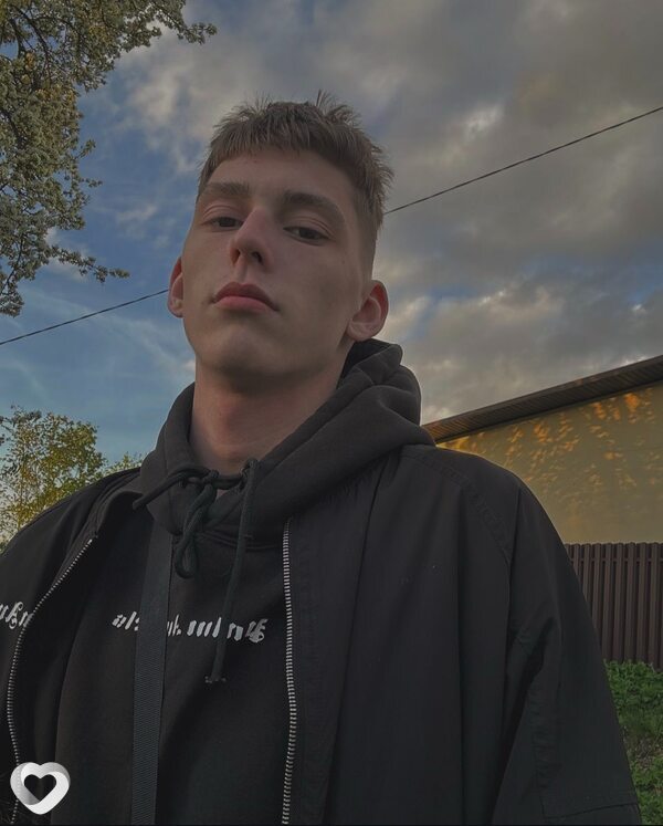 Влад, 21, Могилев — анкета №2452514